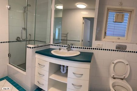 Best-value 3-bedroom in Ōrākei - Photo 4