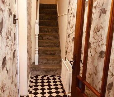 6 Cavendish Street, Belfast, BT12 7AU - Photo 2