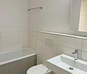 Charmante 3.5-Zimmerwohnung mit grossem Balkon und Blick ins Grüne. - Foto 4