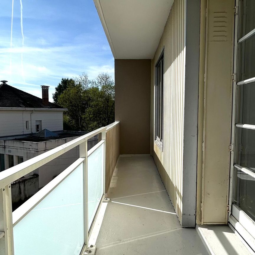 Appartement à louer - Photo 1