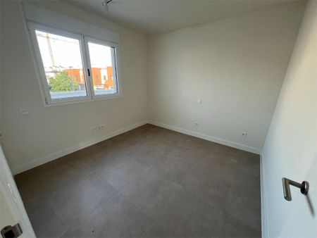 Piso de alquiler en Calle Libra, 38, Sur - PAU 4 - Photo 5