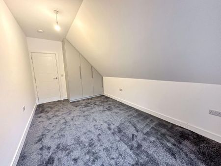 3 bedroom apartment to rent - Photo 2
