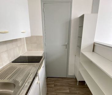 Location Appartement 1 pièce 23m² ROUBAIX 59100 - Photo 3