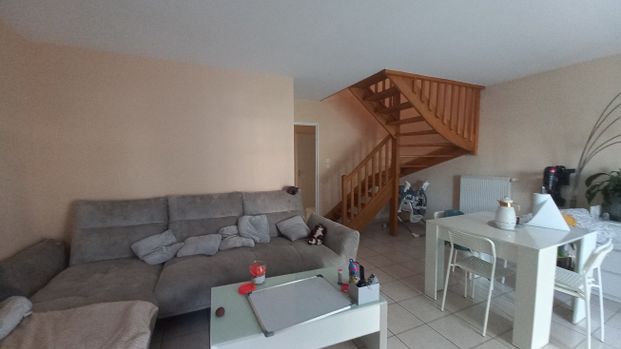 Location Maison 4 pièces 86m² FROUZINS 31270 - Photo 1