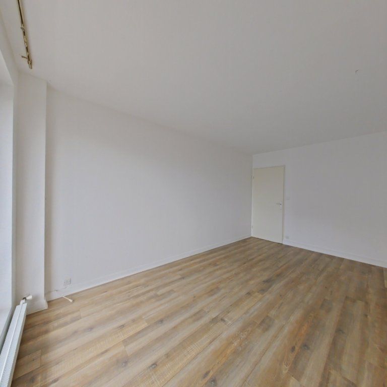 Location Appartement 3 pièces 71m² PARIS 12ème - Photo 1