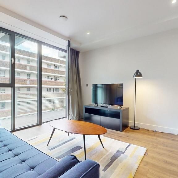 1 bedroom flat to rent - Photo 1