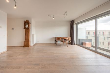 Rustig gelegen appartement vlak bij station Brugge, omringd door groen - Foto 2