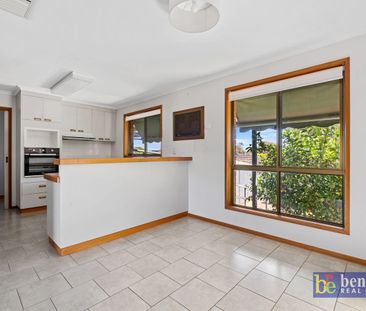 35 Jeffrey Avenue, Flora Hill, Vic 3550 - Photo 2