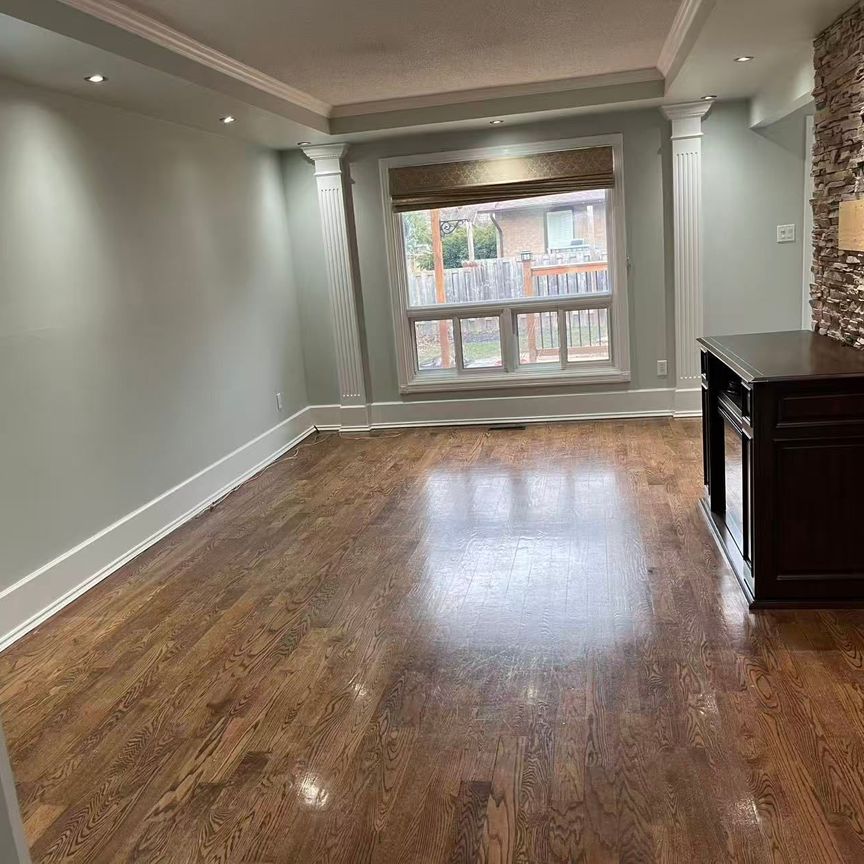 For Lease - 2222 Munn's Avenue, Oakville, Ontario - Photo 1