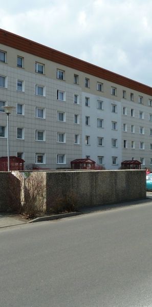 3 Raum-Wohnung mit Balkon und Aufzug - Photo 1