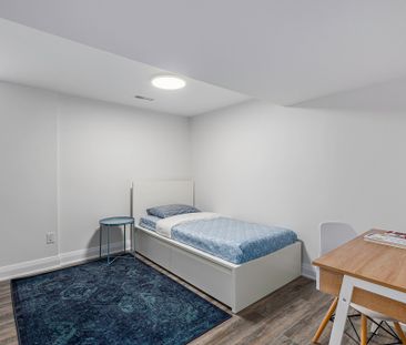 For Lease - 19 Sherry Lane Unit# B, South of Baseline to Knoxdale, ... - Photo 3