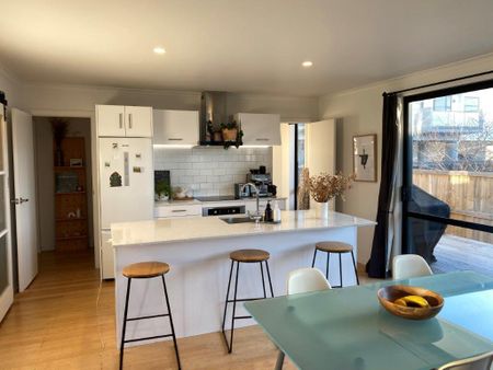 Fully Refurbished - Mt Maunganui - Photo 4