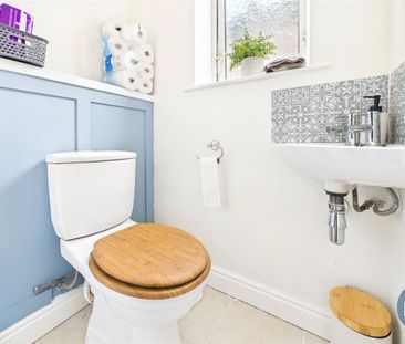 3 bed to rent in Buckingham Road, Redcar, TS10 - Photo 3