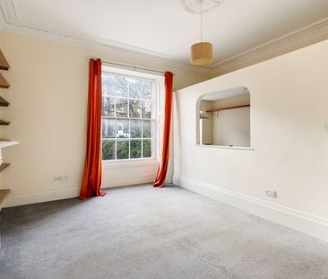 1 Bed Flat - Photo 1