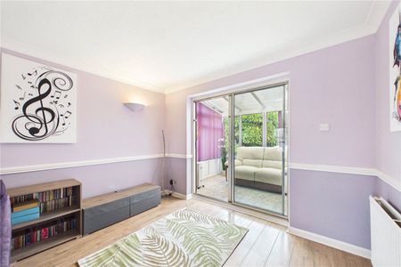 Oak View, Tilehurst, Reading, Berkshire, RG31 - Photo 2