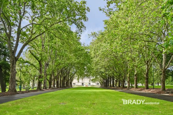 2202/8 Exploration Lane, Melbourne - Photo 1