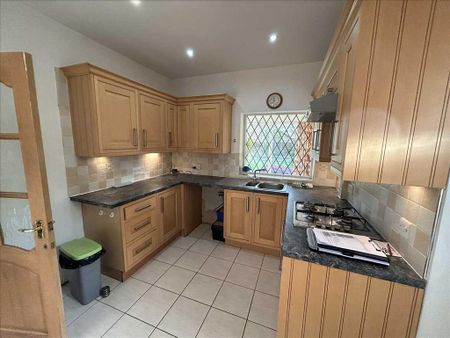 3 bedroom bungalow to rent - Photo 5