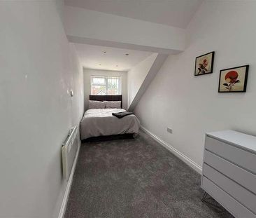 Burnage Lane, Burnage, Manchester, M19 - Photo 6