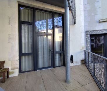 Location Appartement 1 pièce 40m² LA ROCHELLE 17000 - Photo 3