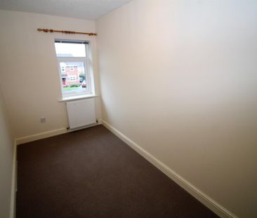 Severn Close, Uttoxeter, Staffordshire ST14 8UJ - Photo 5