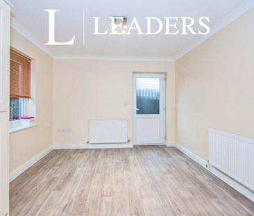 3 bedroom detached house to rent - Photo 5