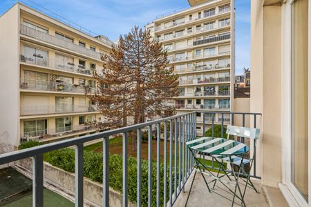 Appartement meublé 2 pièces - Vaugirard - Photo 2