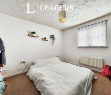 2 bedroom flat to rent - Photo 6