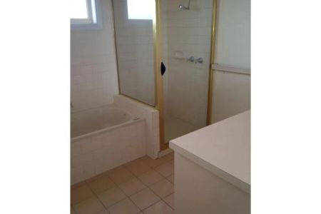 Quiet Location - Photo 4