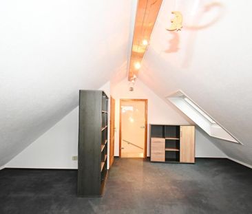 Naturnahes Familienhaus in sehr guter Lage von Zornheim! - Foto 1