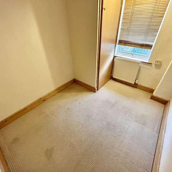 Coronation Road, Ipswich, IP4 - Photo 1