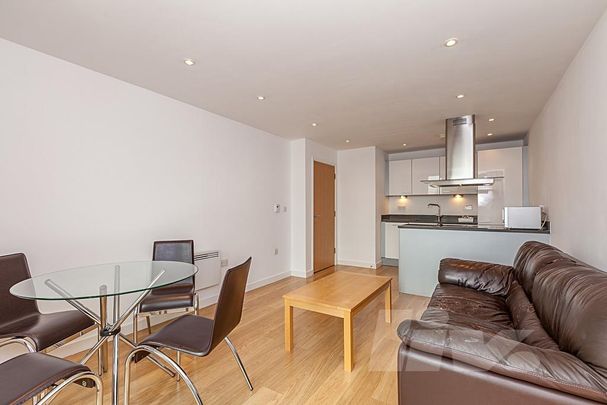 1 bedroom apartment to rent - Photo 1