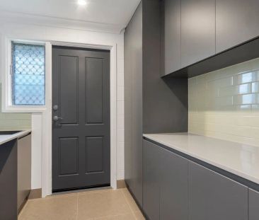14 Wray Street, Acacia Ridge QLD 4110 - Photo 5