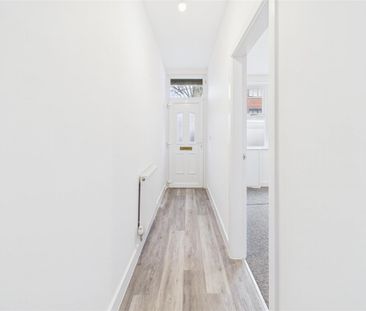 2 bedroom Terraced House to rent - Photo 6