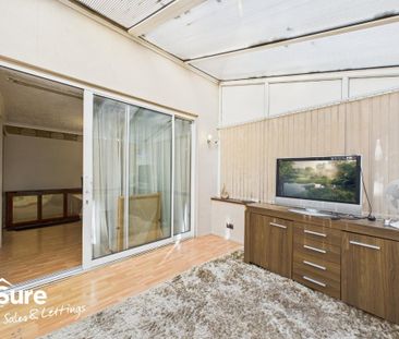 4 bedroom terraced house to rent - Photo 2