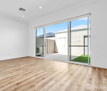 16 Brilliant Boulevard, Mandogalup, WA 6167 - Photo 5