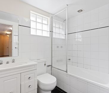 128 Cathedral Street, Woolloomooloo NSW 2011 - Apartment For Rent |... - Photo 5