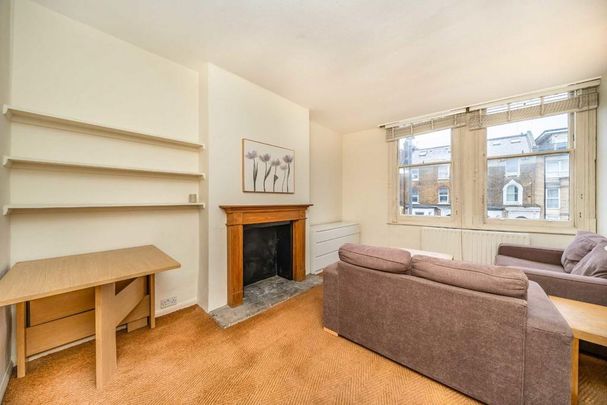 2 bedroom flat to rent - Photo 1