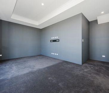 Stunning Coastal Living in Jindalee - Ocean Views & Luxury Finishes! - Photo 1