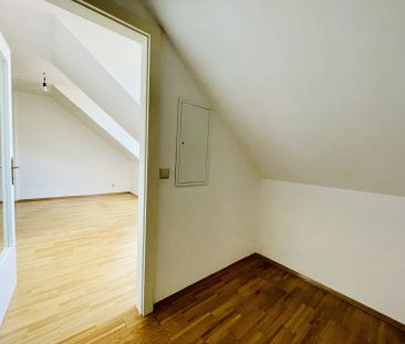 ++ZENTRALE LAGE++ Helle 2-Zimmer-Wohnung mit Schlossbergblick - Photo 2