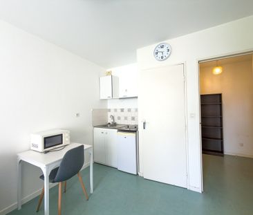 Location Appartement 1 pièce 22m² VIERZON 18100 - Photo 3