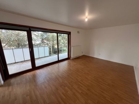 Location - Appartement T3 - 67 m² - Montbéliard - Photo 2