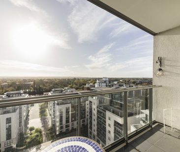 Pump House Crescent, Brentford, TW8, London - Photo 5