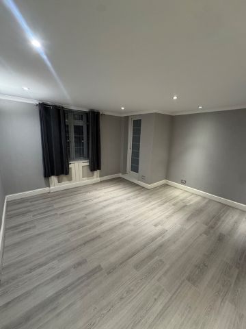 3 Bed Flat, Brook Lodge, NW11 - Photo 4