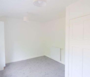 Cotsford Place, Huyton, Liverpool, L36 - Photo 3