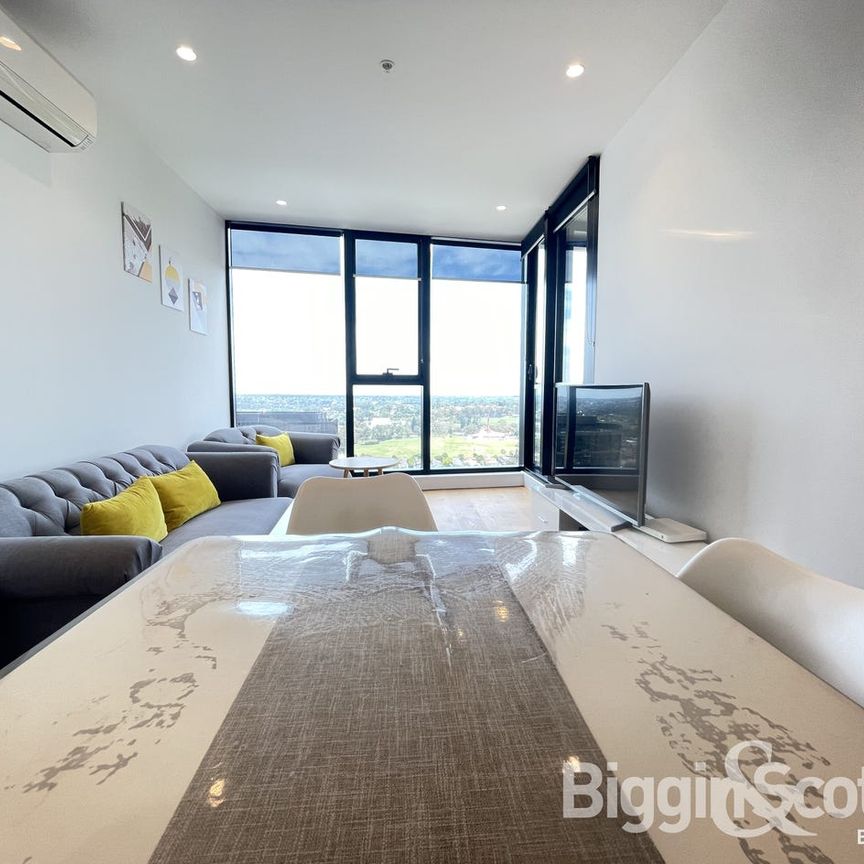 Luxury One-bedroom Apartment at Whitehorse Tower - Photo 1
