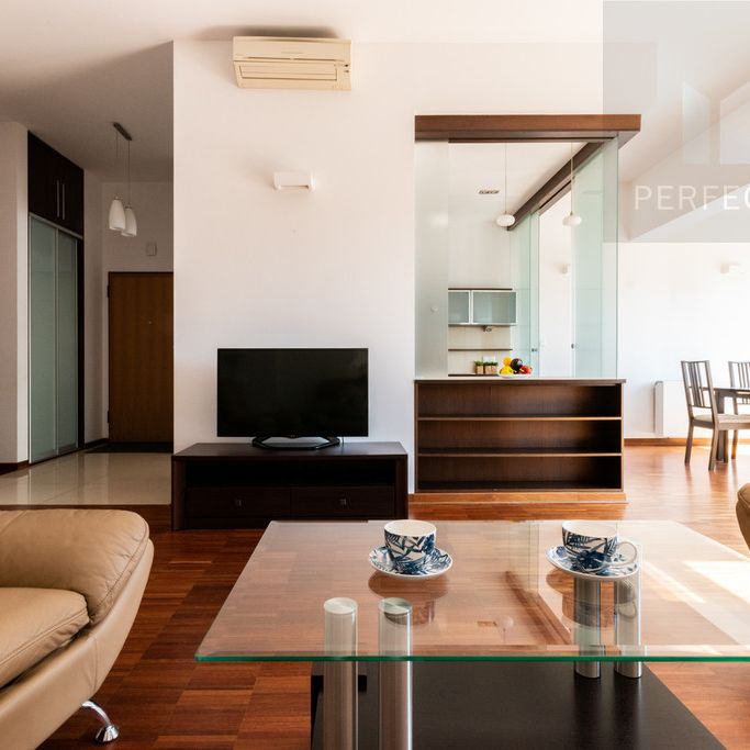 Warszawa, Mokotów, Os. Marina Mokotów, Warowna - Zdjęcie 1