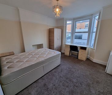 5 Bed Student Accommodation - Photo 1