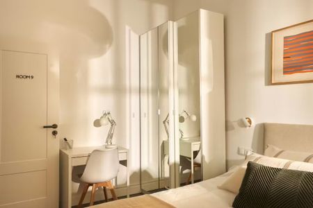 Costanilla de los Ángeles, Madrid, Community of Madrid 28013 - Photo 3