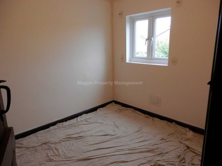 Price £995 pcm - Available 09/01/2026 - Unfurnished - Photo 3