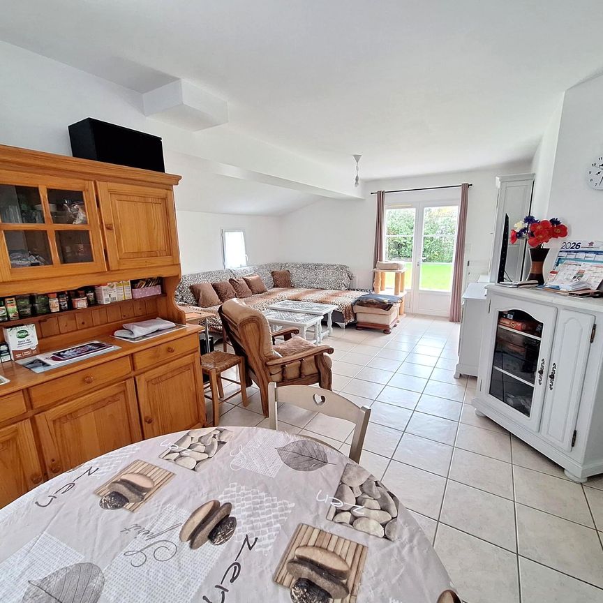 Location Maison 4 pièces 81m² ST MATHURIN 85150 - Photo 1